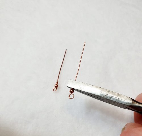 Natalie Patten's French Hook Ear Wires - , Findings & Components, Toggles & Clasps, Earwire & Headpin, Coiling, Coiling Wire, Wire Coiling, Cut the tail ends of the 26-gauge wire 